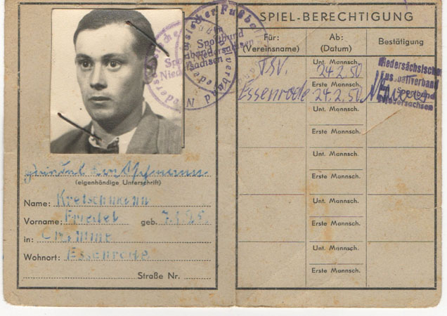Spielerpass Fußball damals GifhornWolfsburg  vom 24.Februar 1950 Friedrich Kretschmann_1